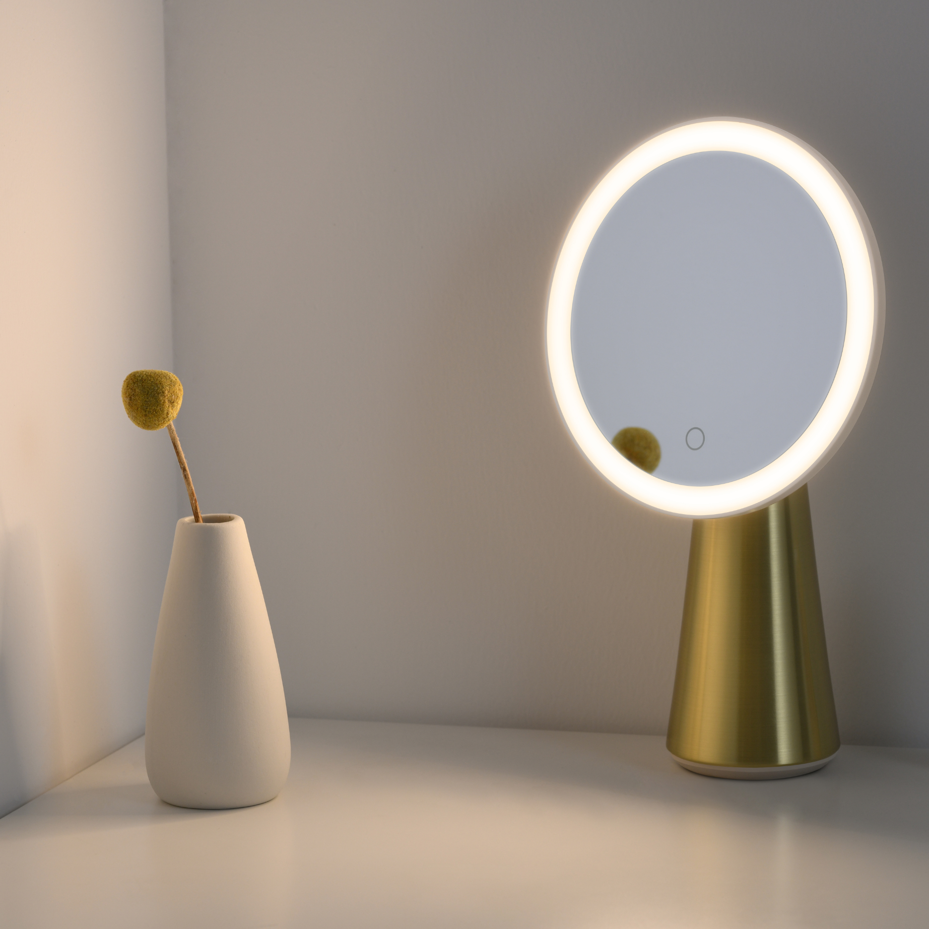 Alena LED Tisch/Makeup Spiegel