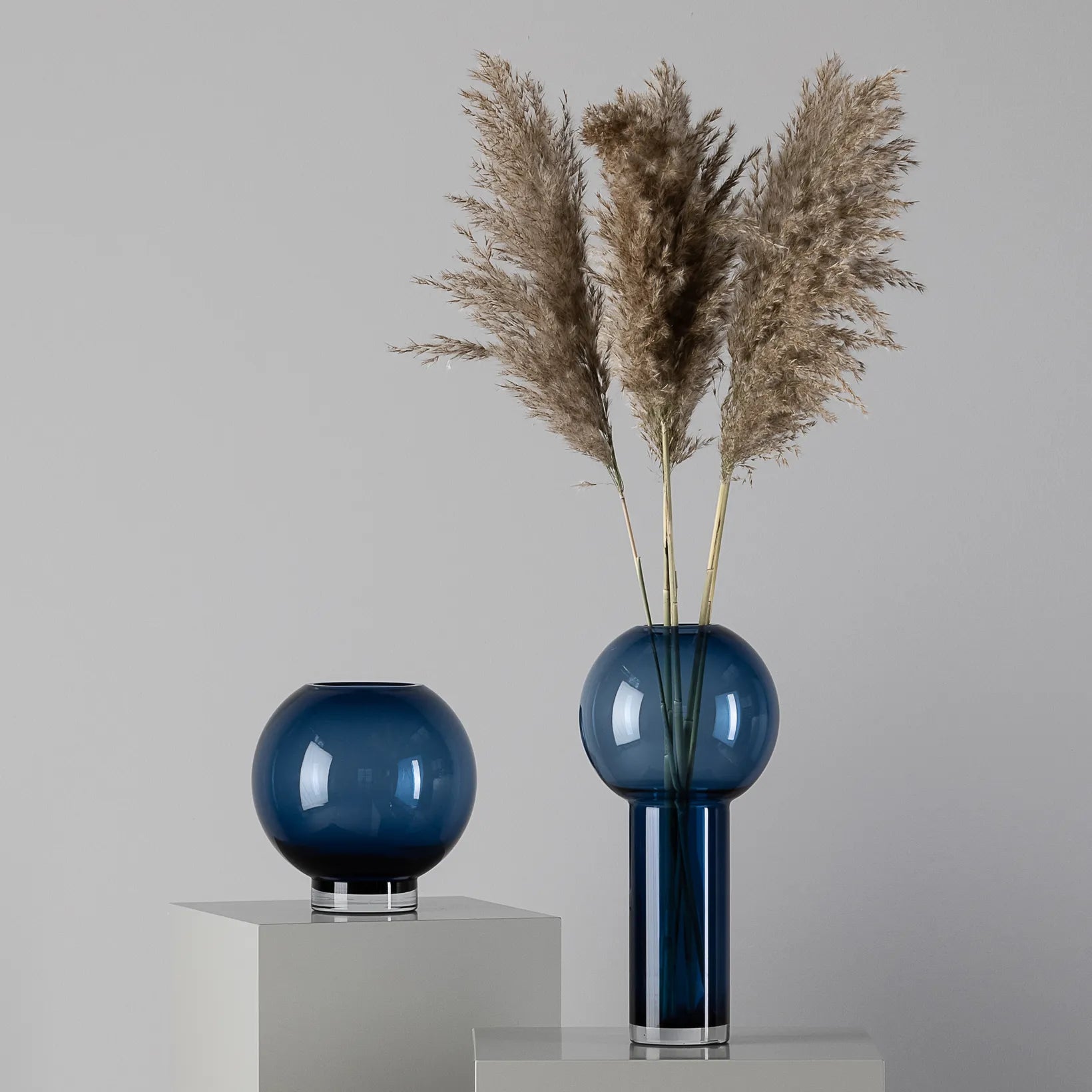 Cai Vase Blau