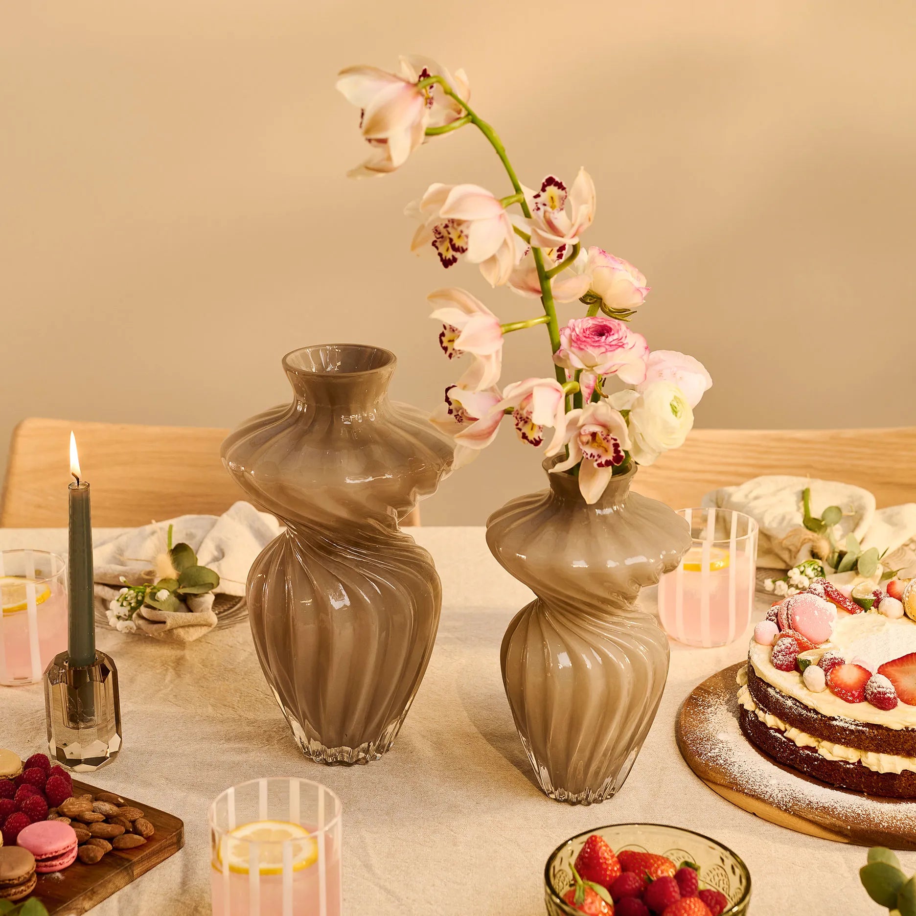 Torque Vase 30 cm