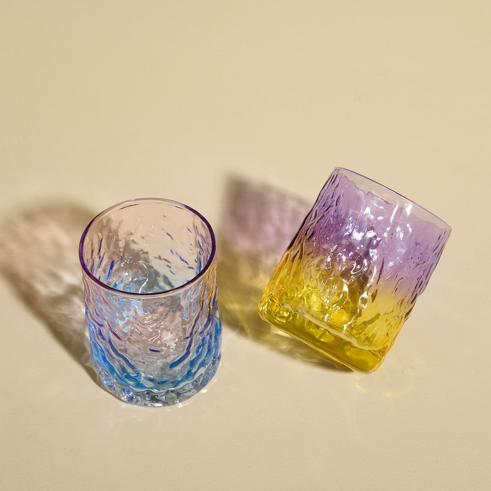 Surface Wasserglas