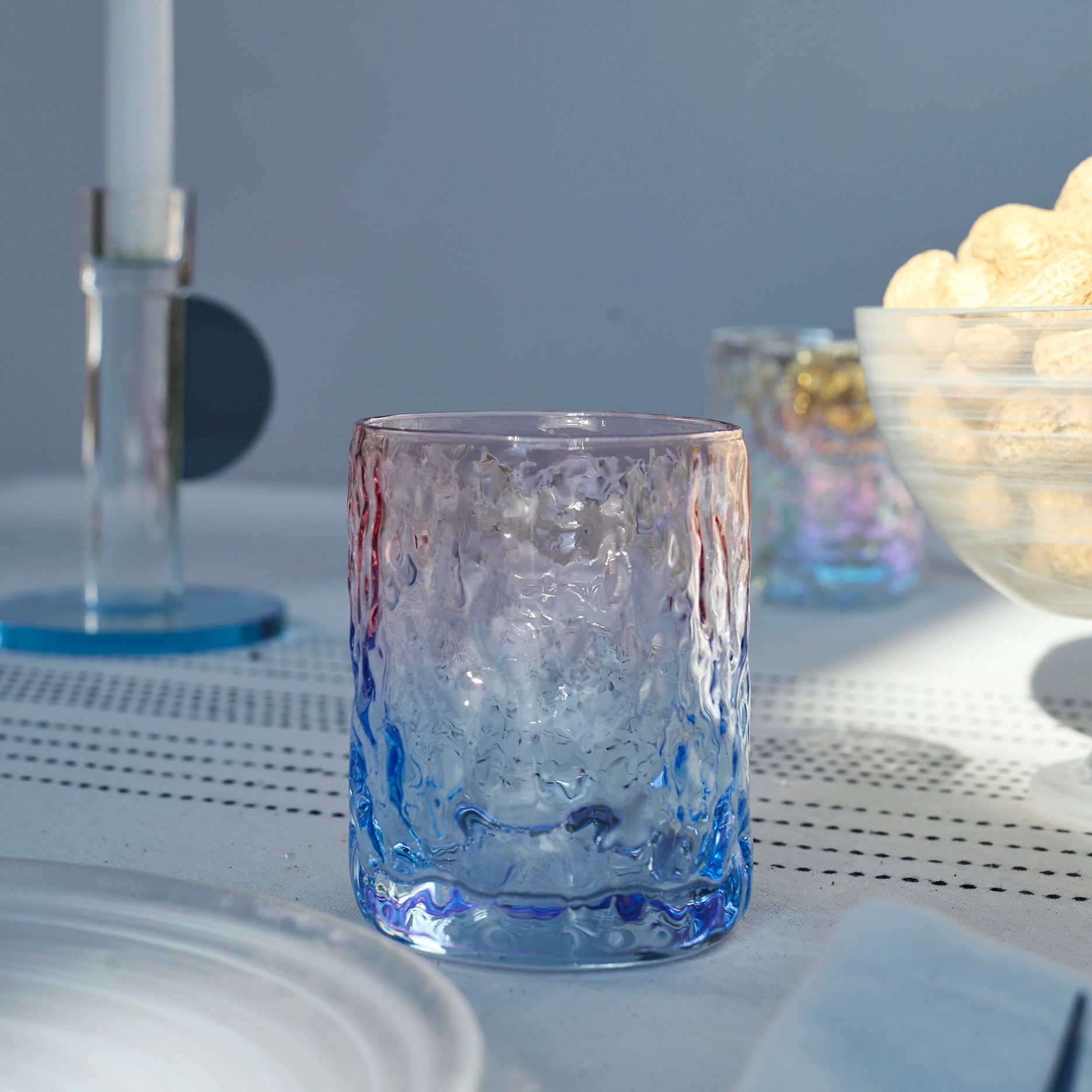 Surface Wasserglas