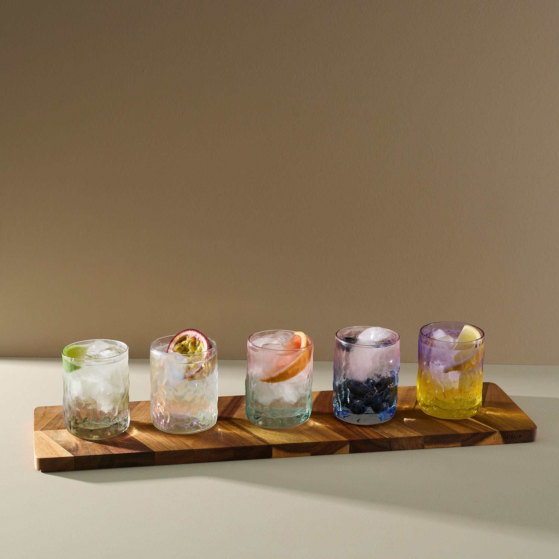 Surface Wasserglas