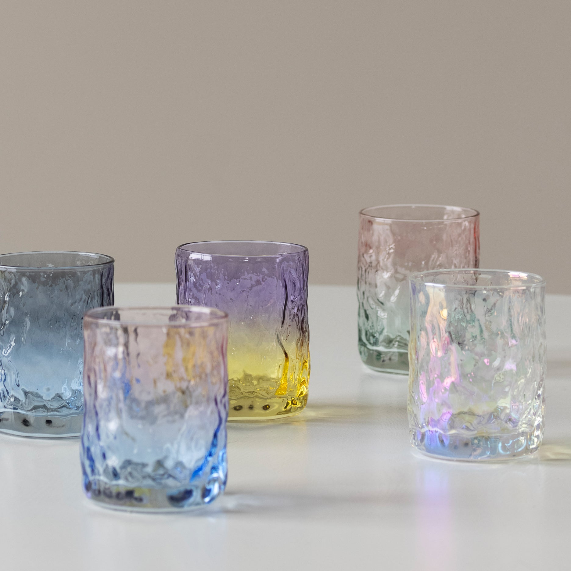 Surface Wasserglas