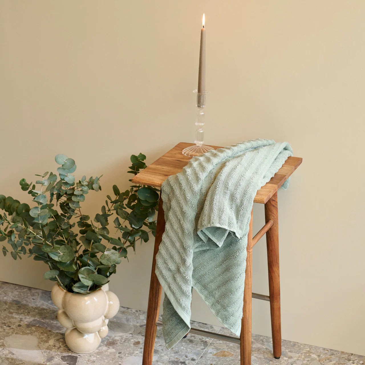 Aura Handtuch Beige 50 x 70 cm