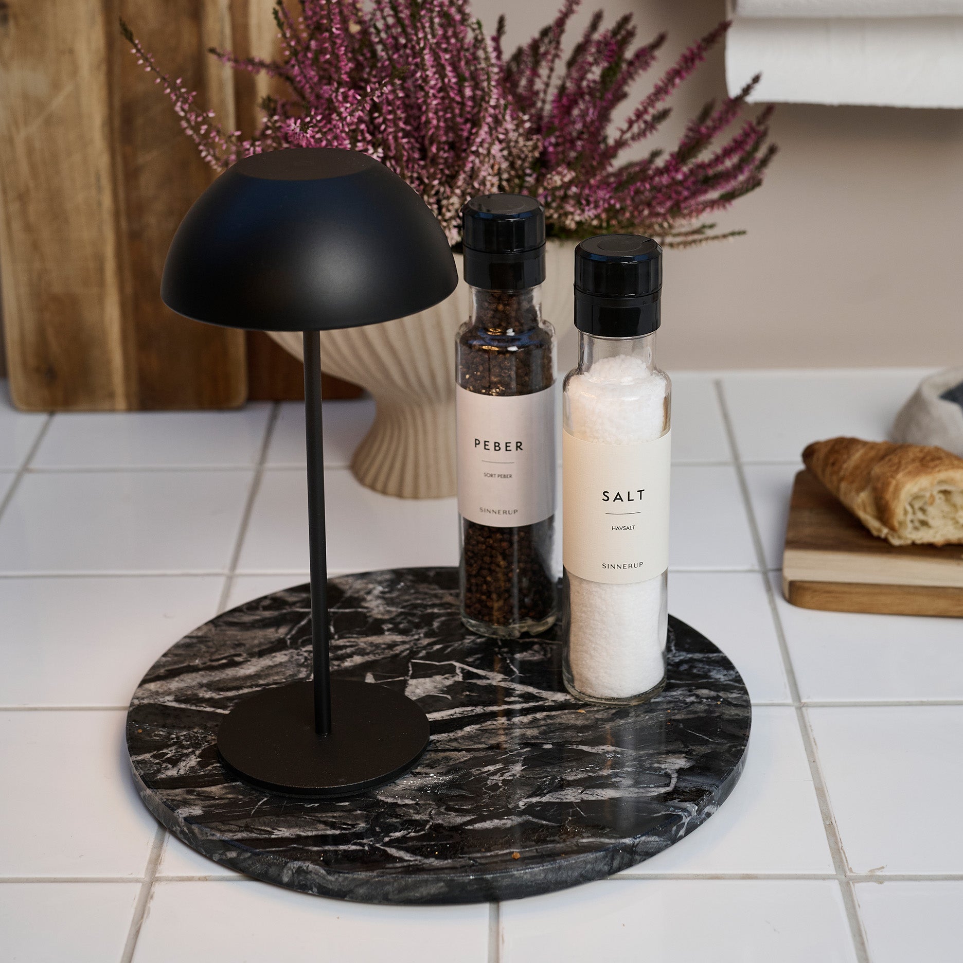 Carino LED Lampe