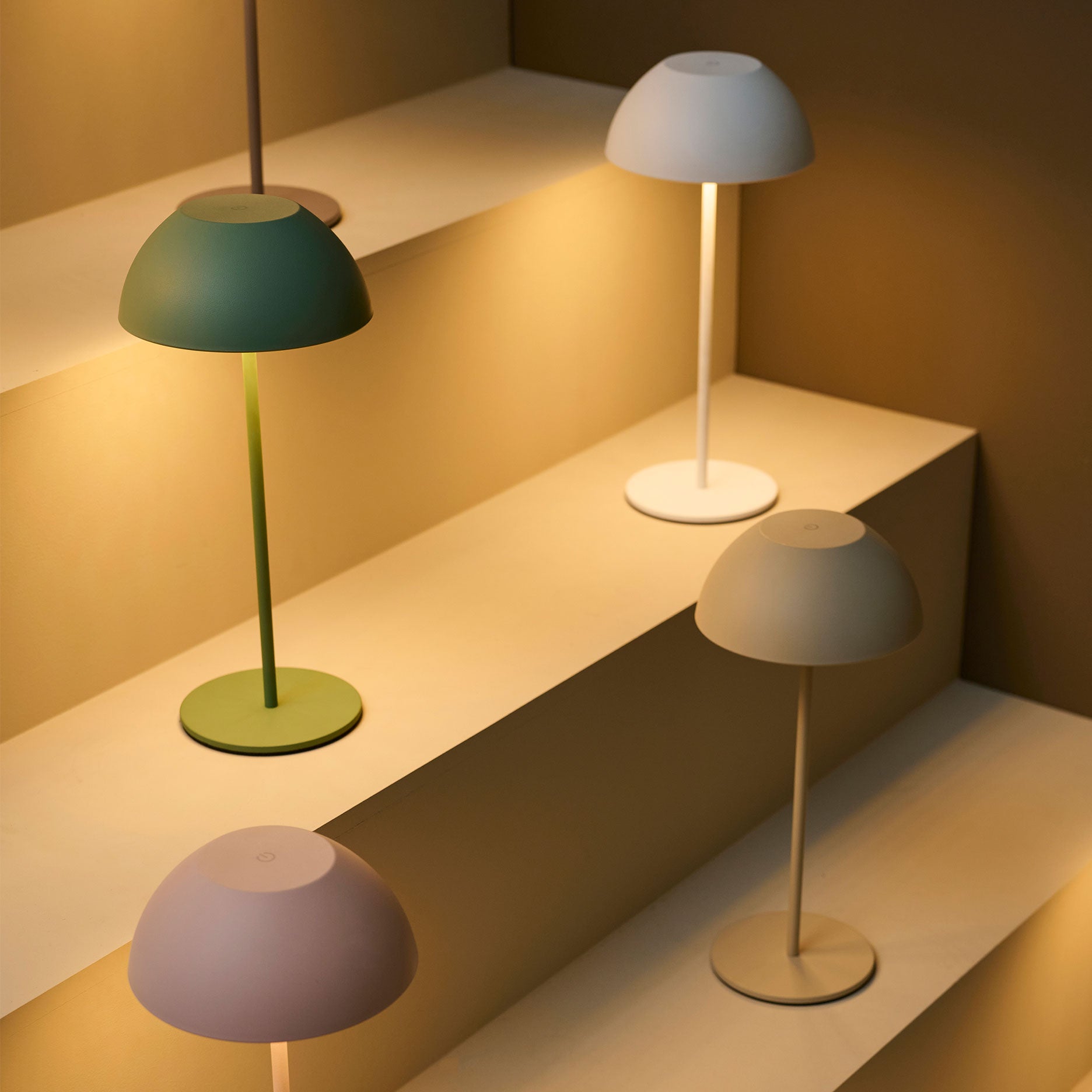 Carino LED Lampe