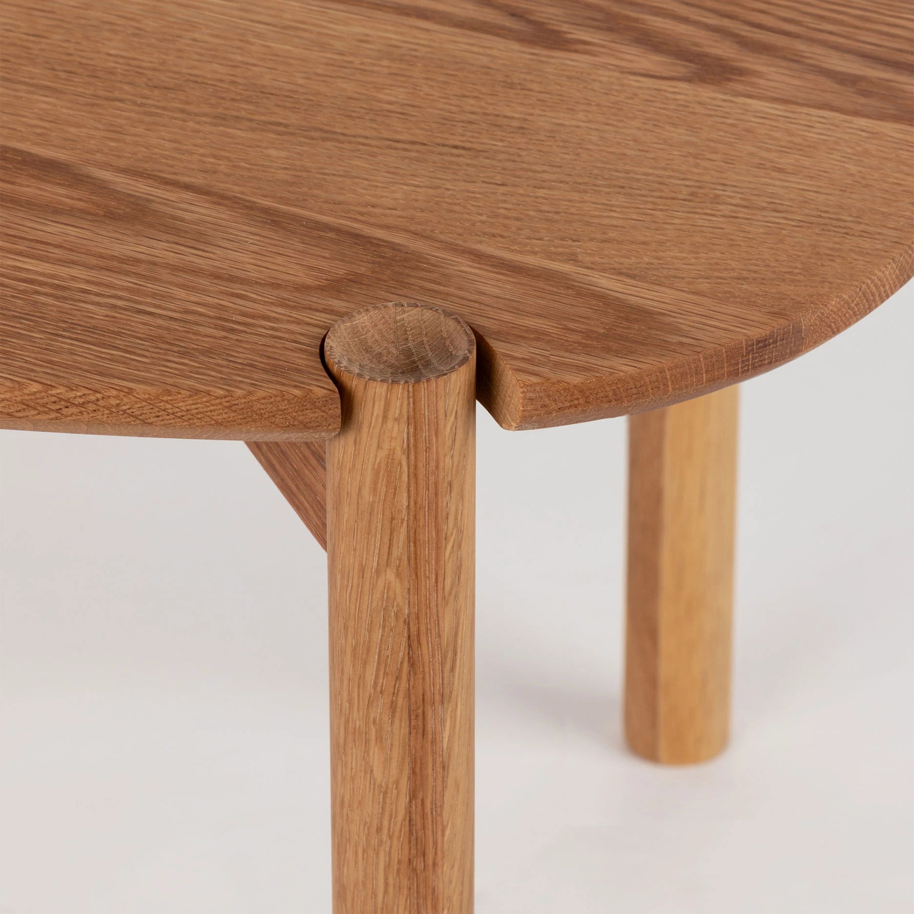 Colo Cross Couchtisch H40