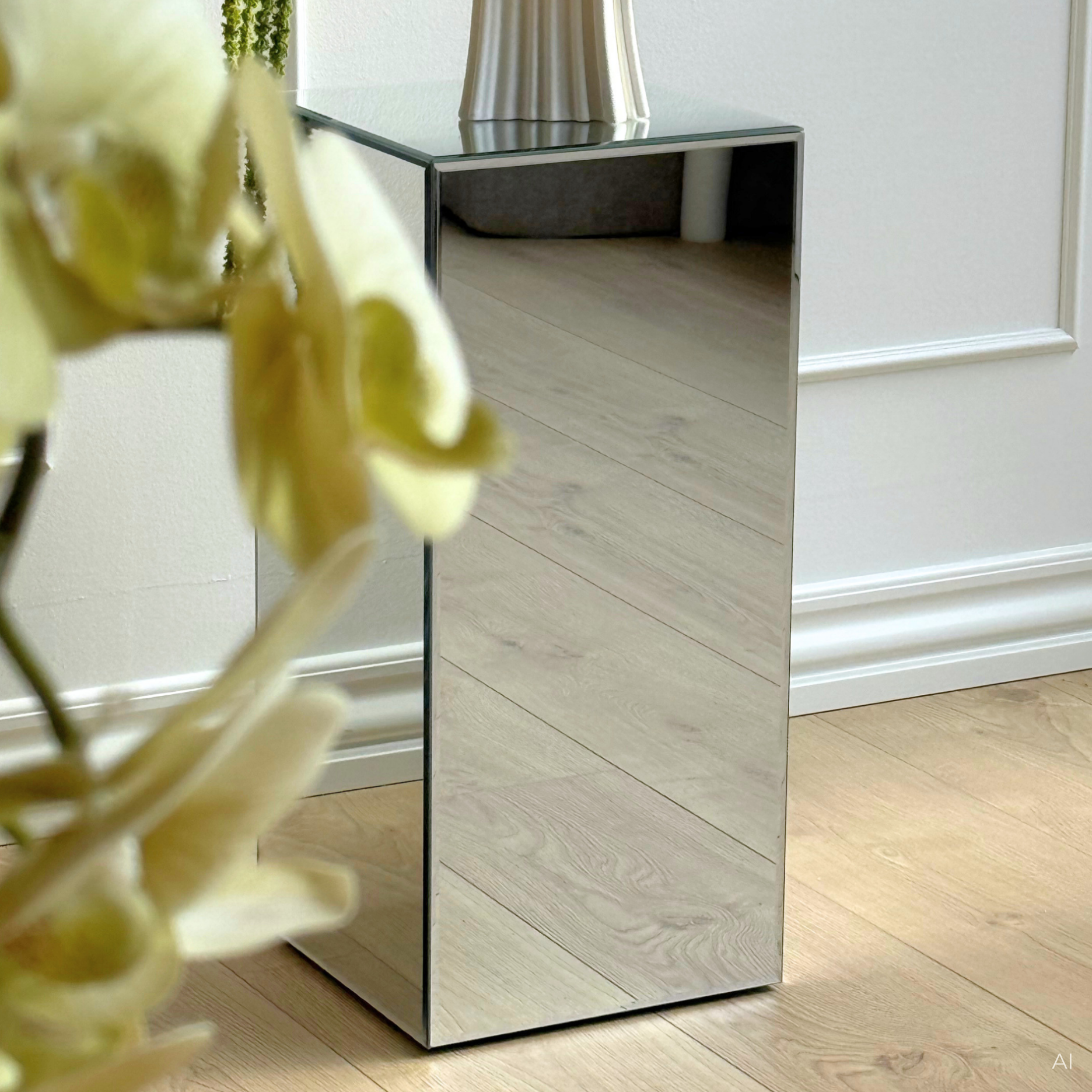 Spiegelpodest H65 Transparent